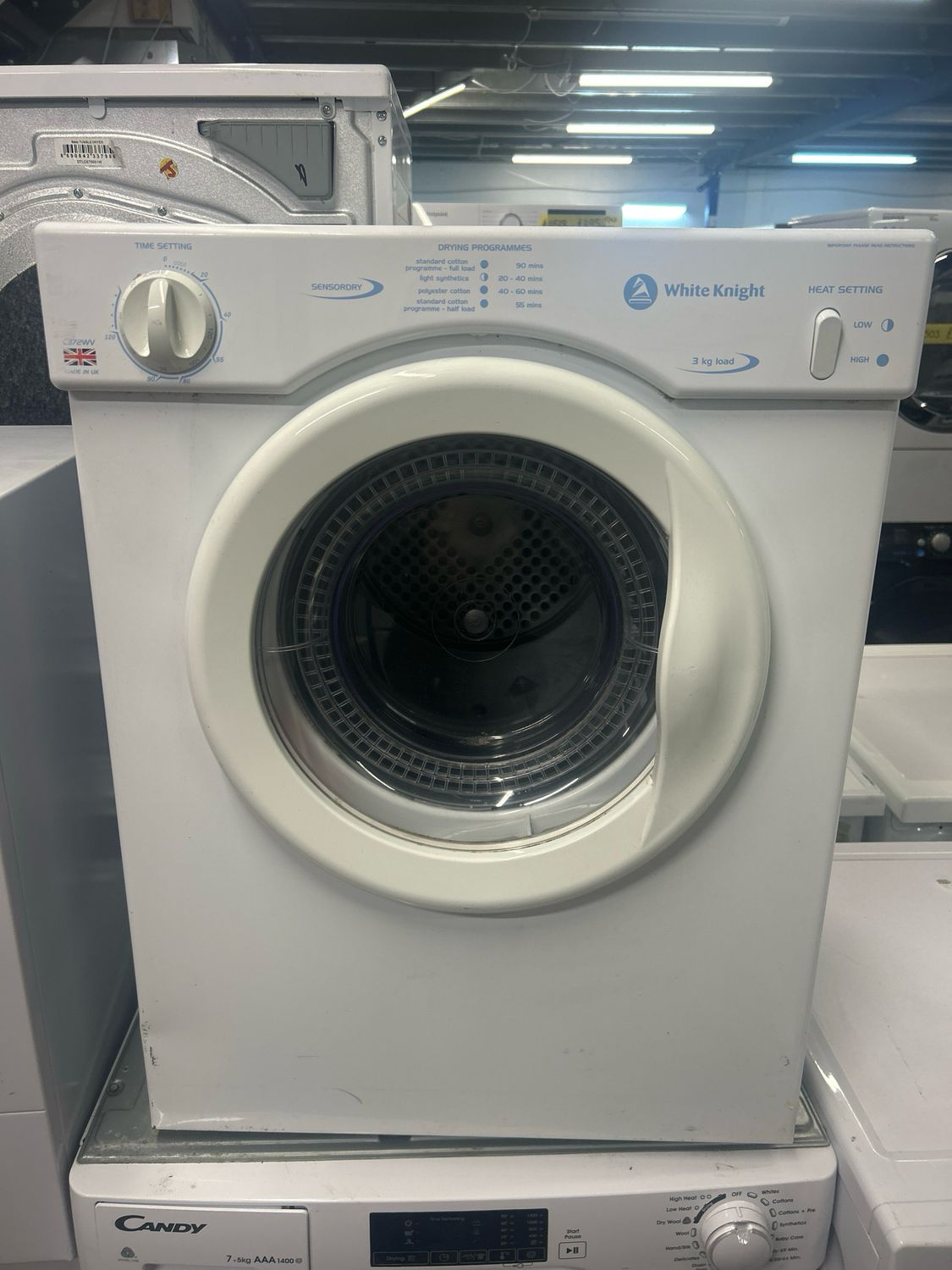 White Knight C372WV 3KG Compact Tumble Dryer White H67cm W49cm D48cm