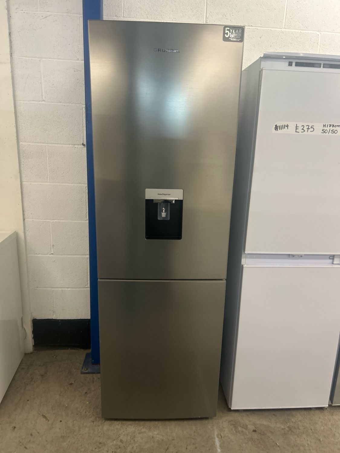 Grundig GKNG1682DN Fridge Freezer H183cm W60cm D58cm Silver