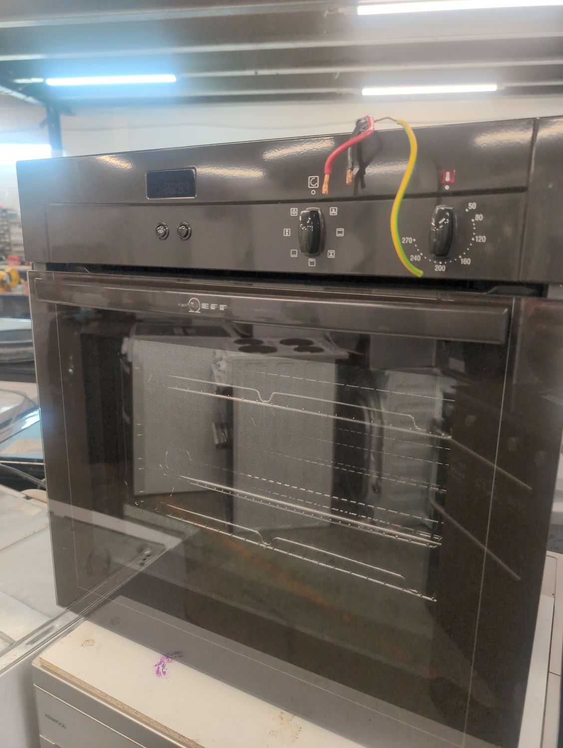 Neff B14M62B0GB/01 Built -In Electric Single Oven Brown Refurbished