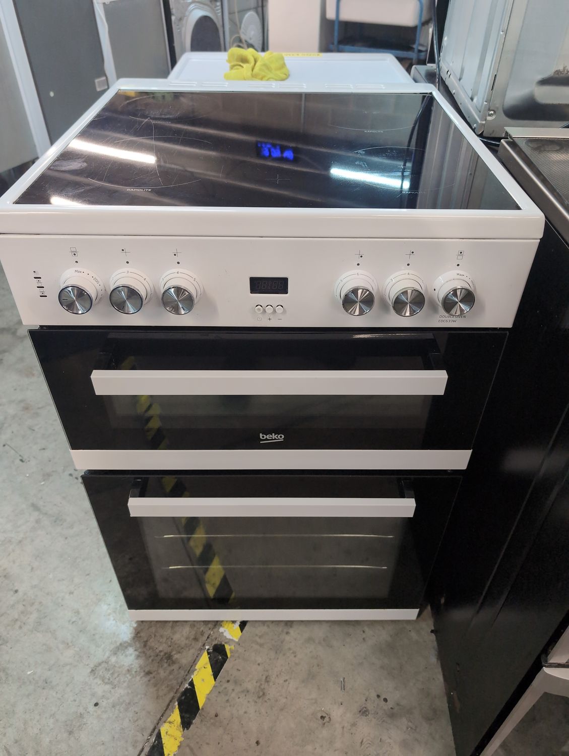 Beko 60cm Electric Cooker Double Oven White Refurbished