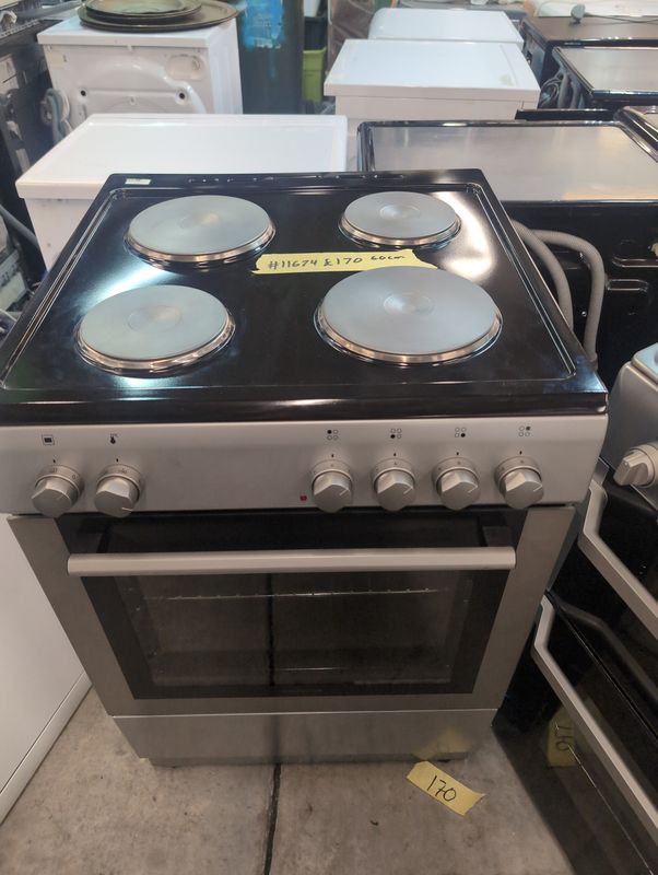 Electra 60cm Electric cooker - Single Oven - Silver