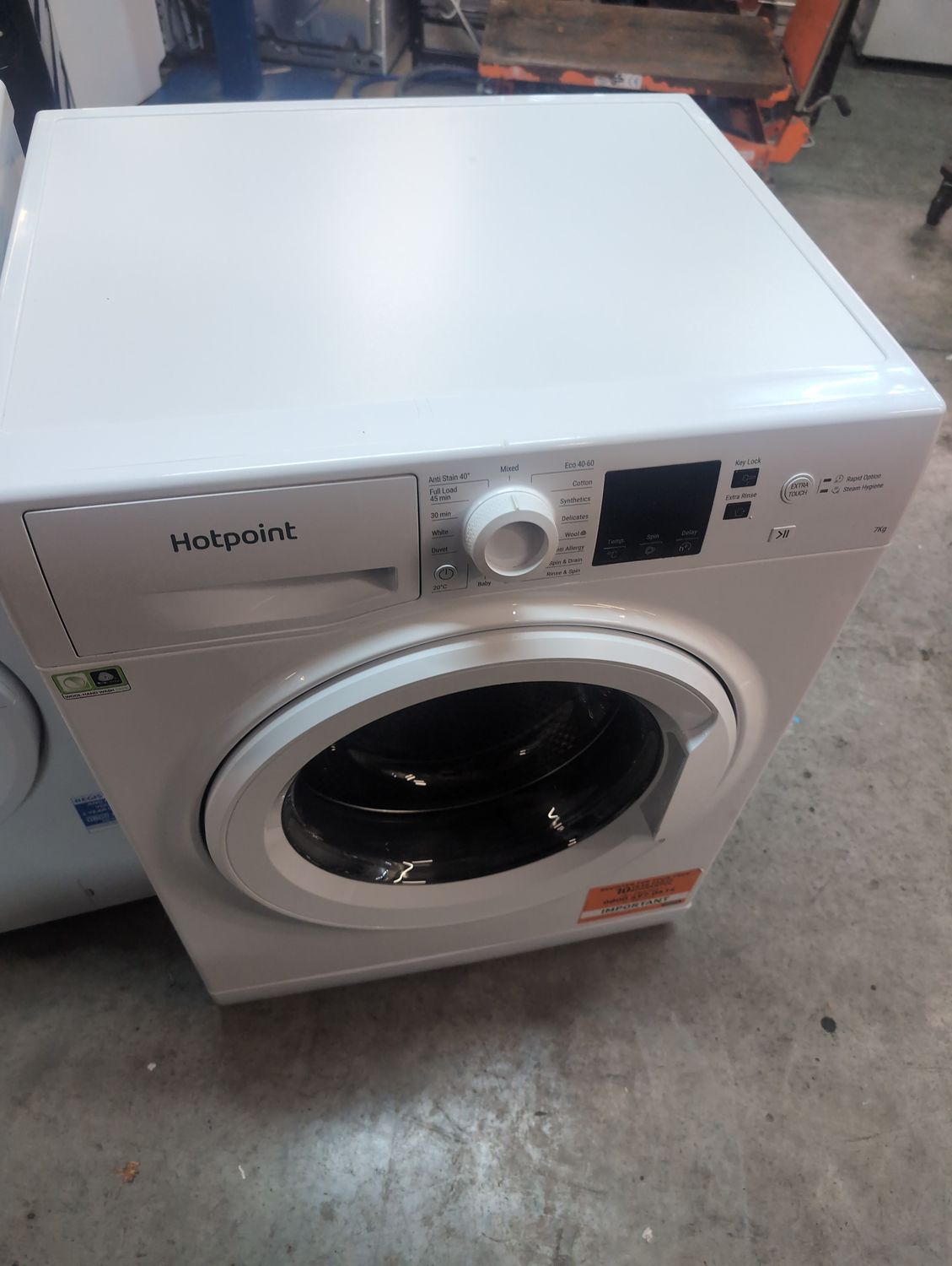 Hotpoint NSWM 7469 W UK 7kg 1400 rpm  Washing machine White