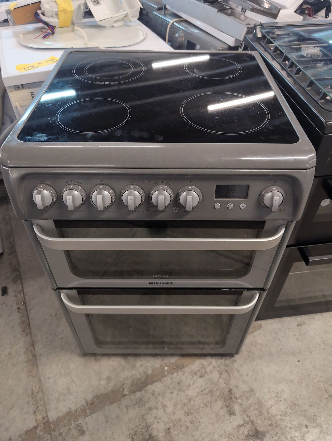 Hotpoint 60cm Electric cooker twin Cavity Grey