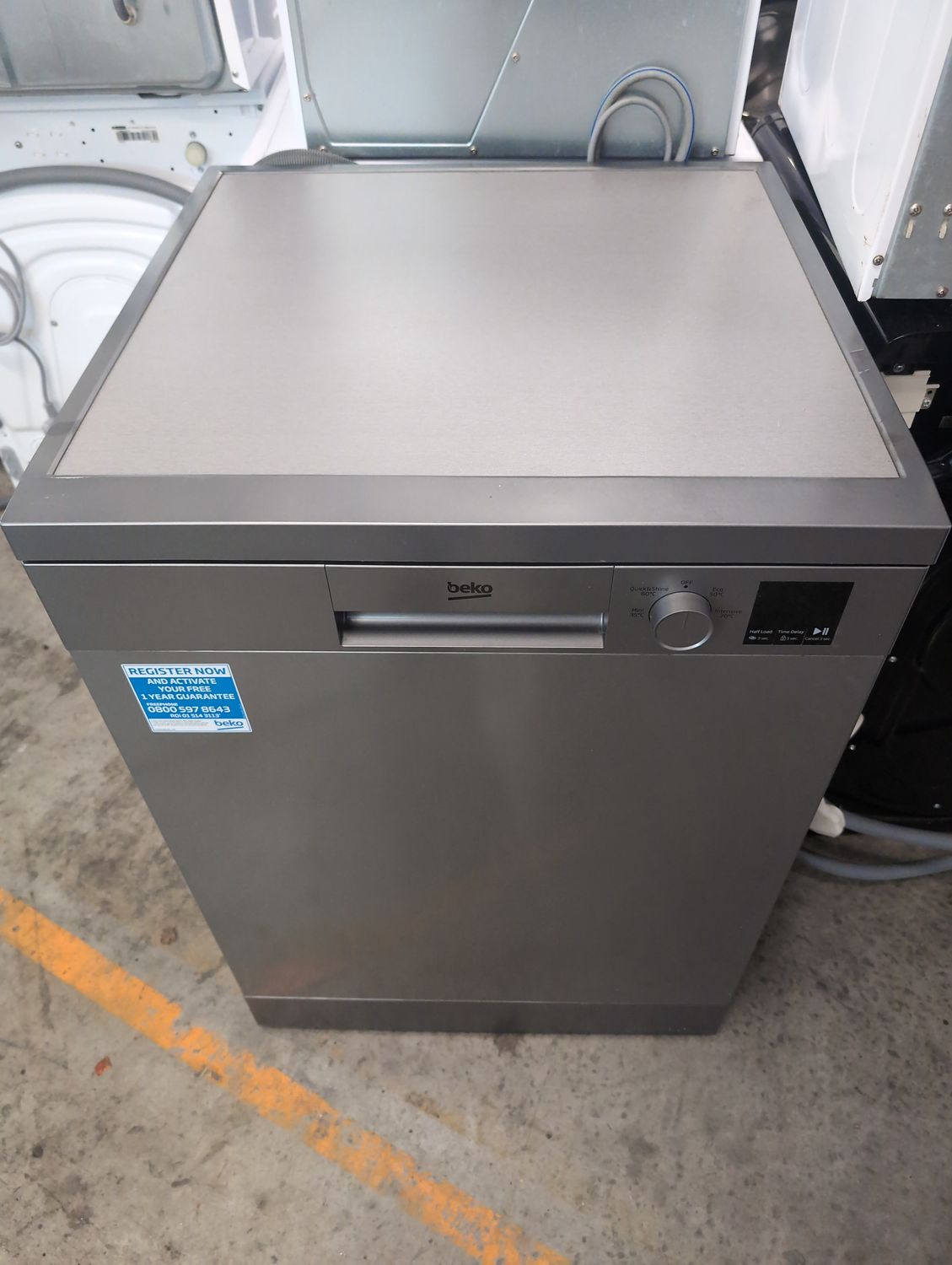 Beko DVN04X20S 60cm Freestanding Full Size Dishwasher Grey
