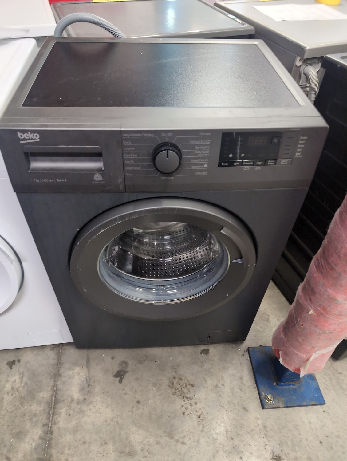 Beko WTB741R2A 7kg 1400rpm Washing Machine Black