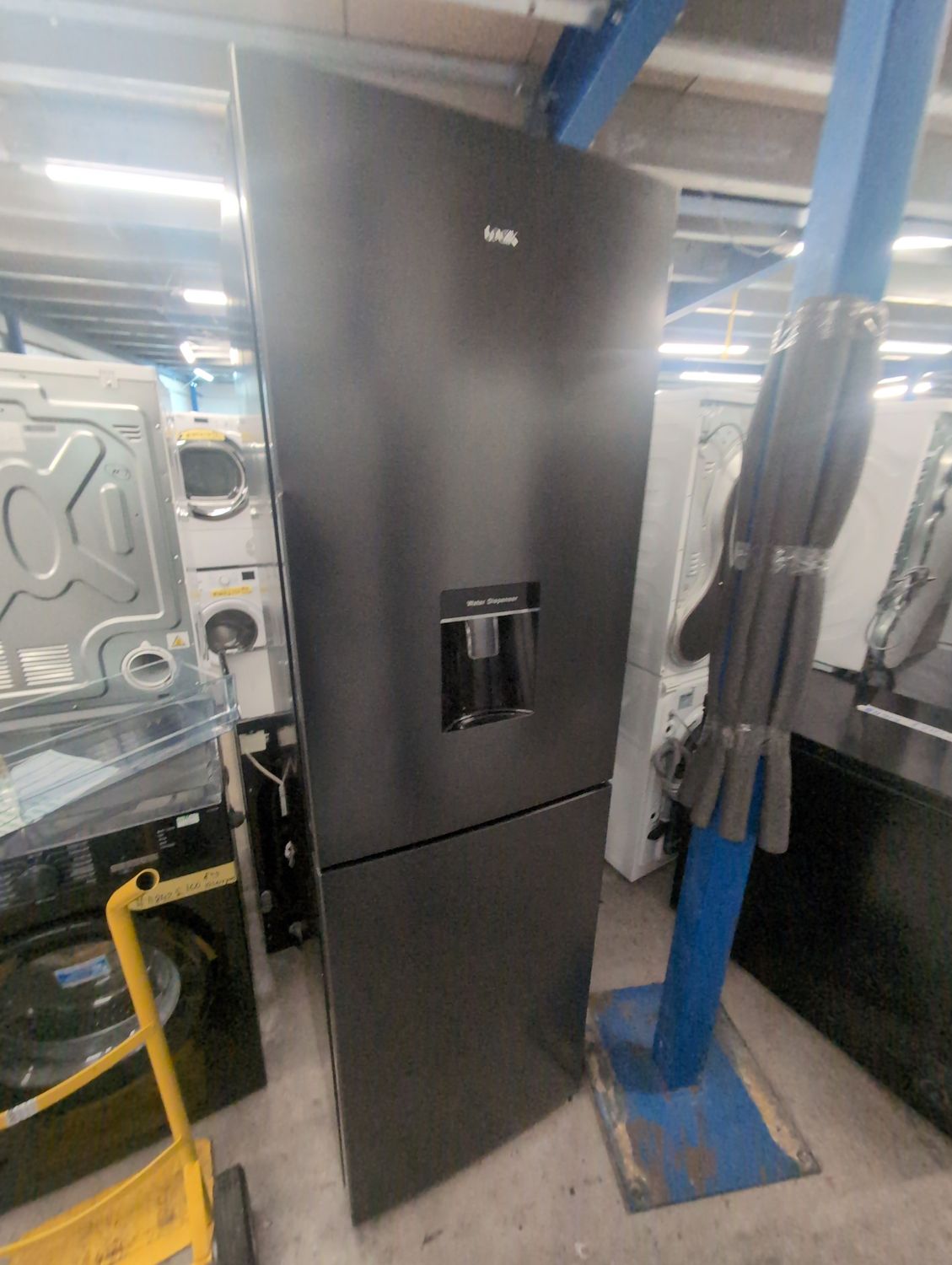 Logik LNFD55T18 Fridge Freezer H183cm W55cm Black