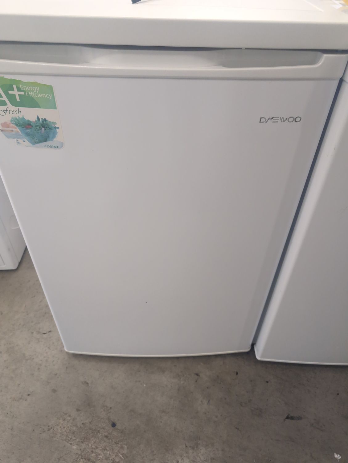  Daewoo FR130SRW 55cm Under Counter Fridge White