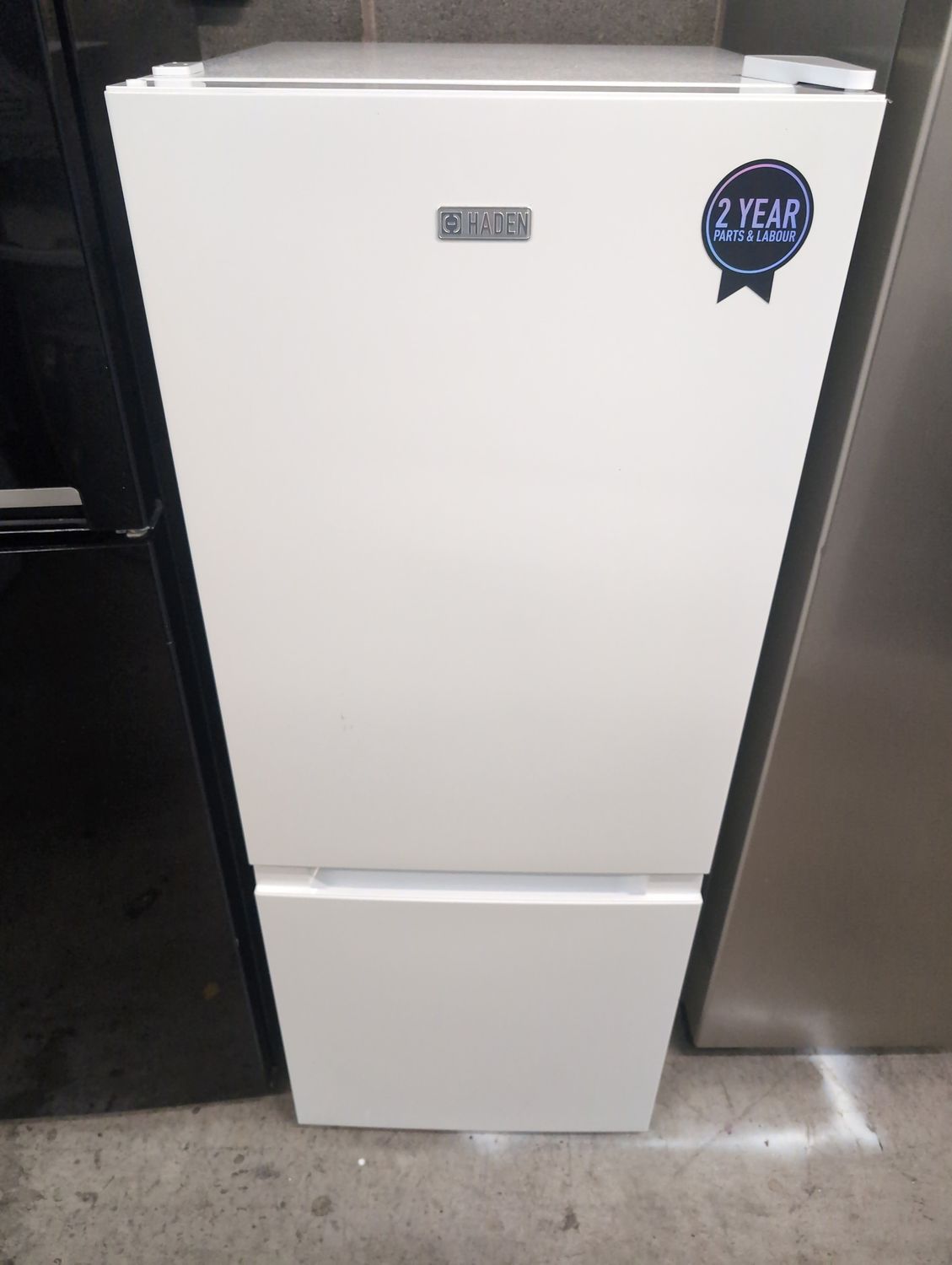 Haden HK124W Fridge Freezer H124cm W47cm White