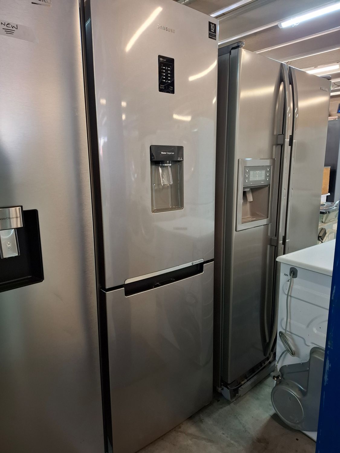 Samsung RB31FDRNDSA Fridge Freezer Silver Refurbished W59cm  H185cm D67cm