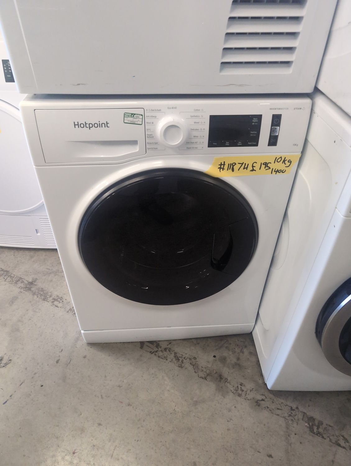 Hotpoint NM111048WDAUKN 10kg 1400rpm Washing Machine White