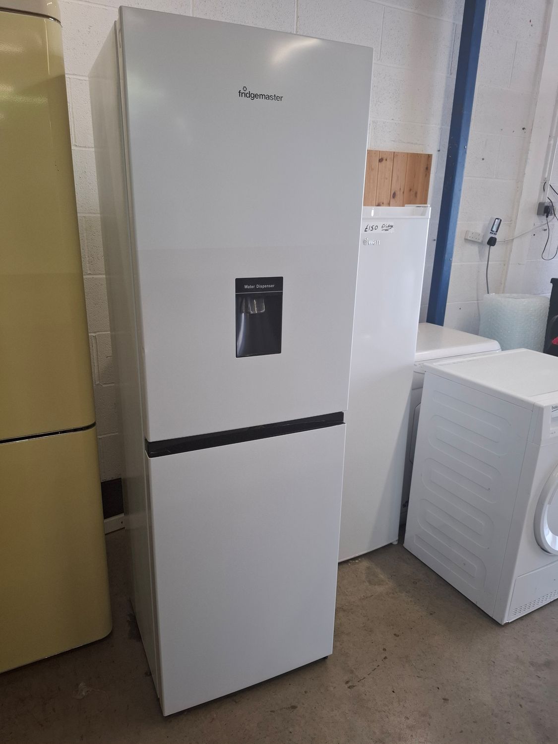 Fridgemaster MC55240MDF Fridge Freezer White Refurbished H175cm W55cm D55cm 