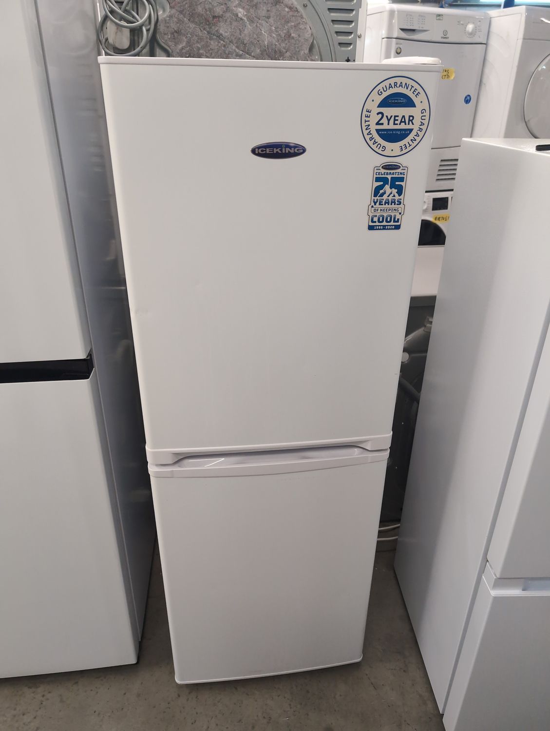 Ice King IK3633WE Fridge Freezer H135cm W47cm White