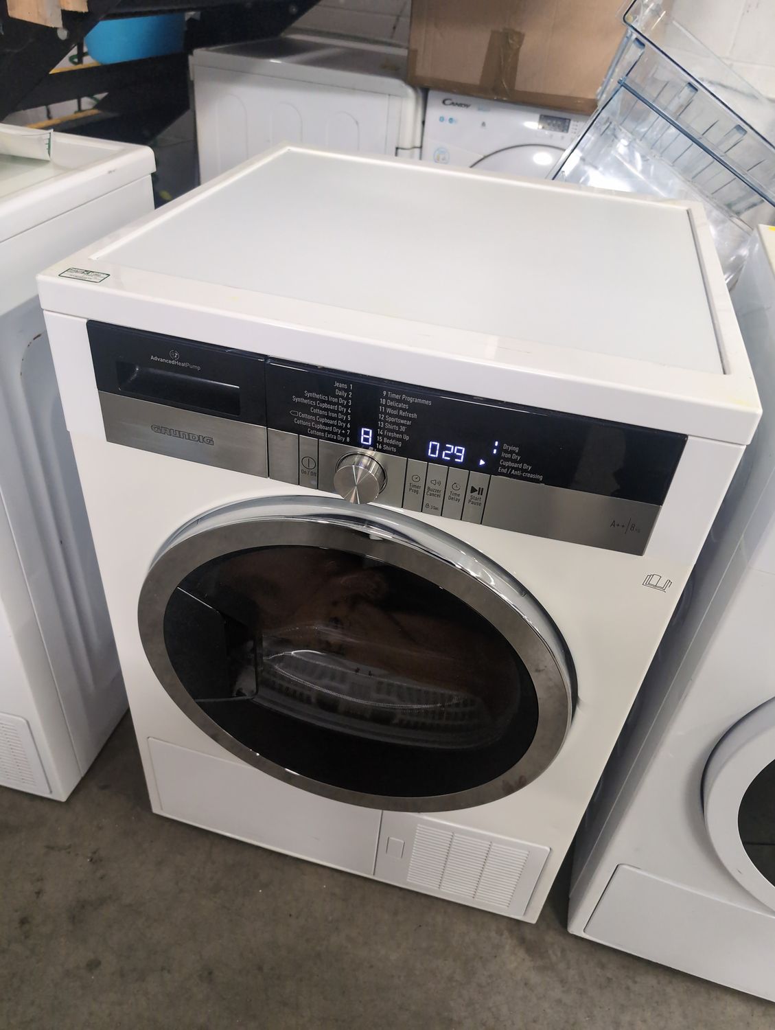 Grundig GTN38250HGCW 8kg Heat Pump Condenser Dryer White