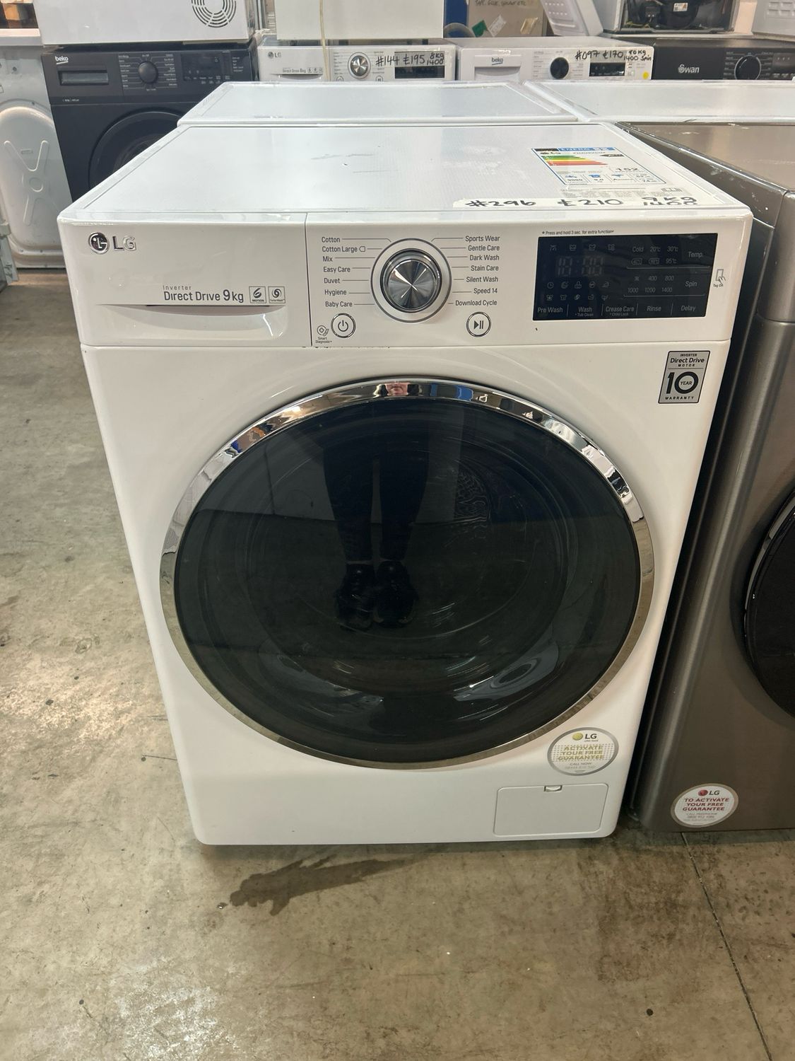 LG FH4U2VCN2 9kg 1400 Spin Washing Machine White Refurbished