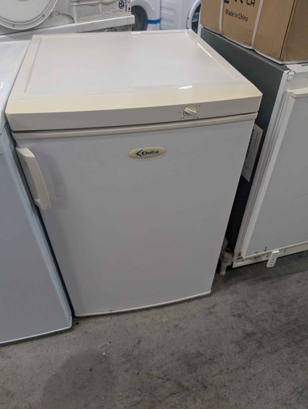 Delta MR138 54cm Under counter Fridge White