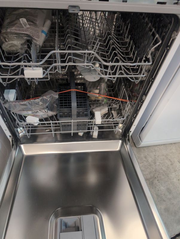 Beko DIN15X20 Integrated Dishwasher 60cm New Graded