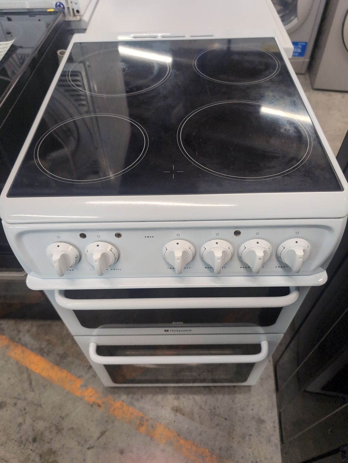 Hotpoint EW50 50cm Electric cooker twin Cavity White