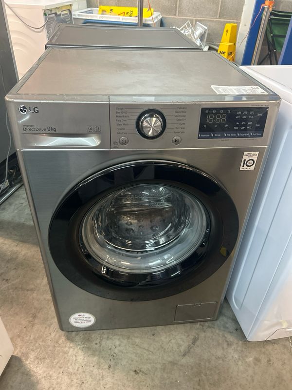 LG F4V309SNE 9kg 1400rpm Washing Machine Silver