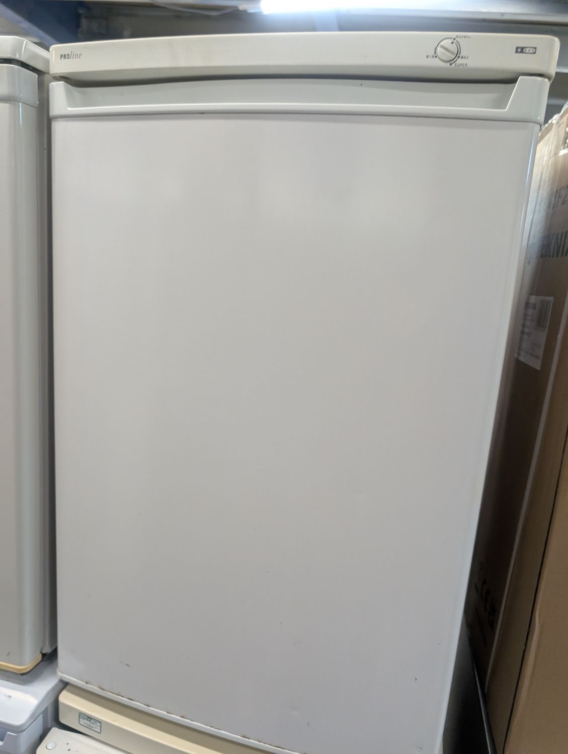 Proline PFZ115WA 54cm Under counter Freezer White