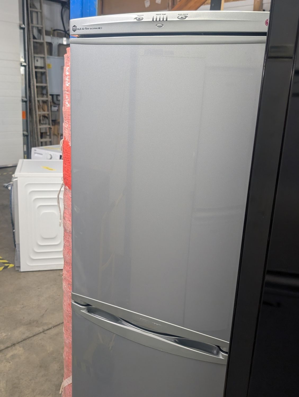 LG GR-359SNQ Fridge Freezer Silver H172 x W59 x D60 Refurbished