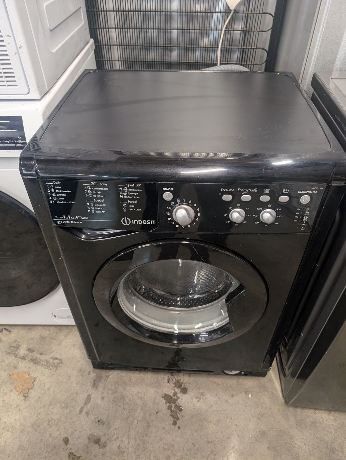 Indesit IWC71252 ECO K 7kg 1200rpm Washing Machine Black