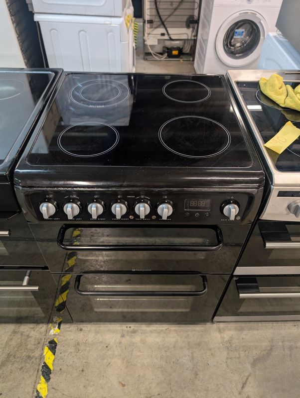Hotpoint HAE60KS 60cm Electric Cooker with Ceramic Hob Black   