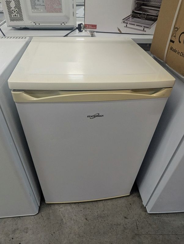 Statesman U355W 55cm Under Counter Freezer White