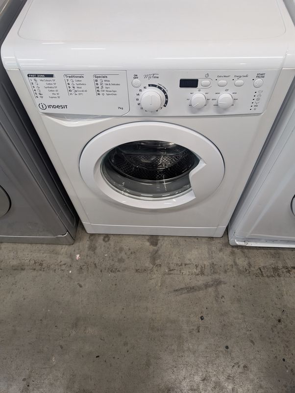 Indesit EWD 71453 W UK N 7kg 1400rpm Washing Machine White