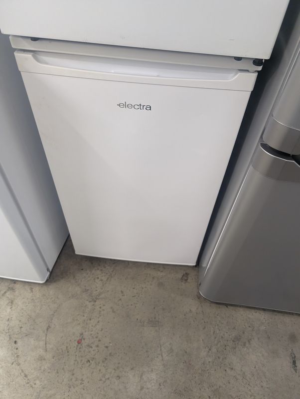 Electra EFUZ48W Undercounter Freezer White H84.2cm W47.5cm D44.8cm