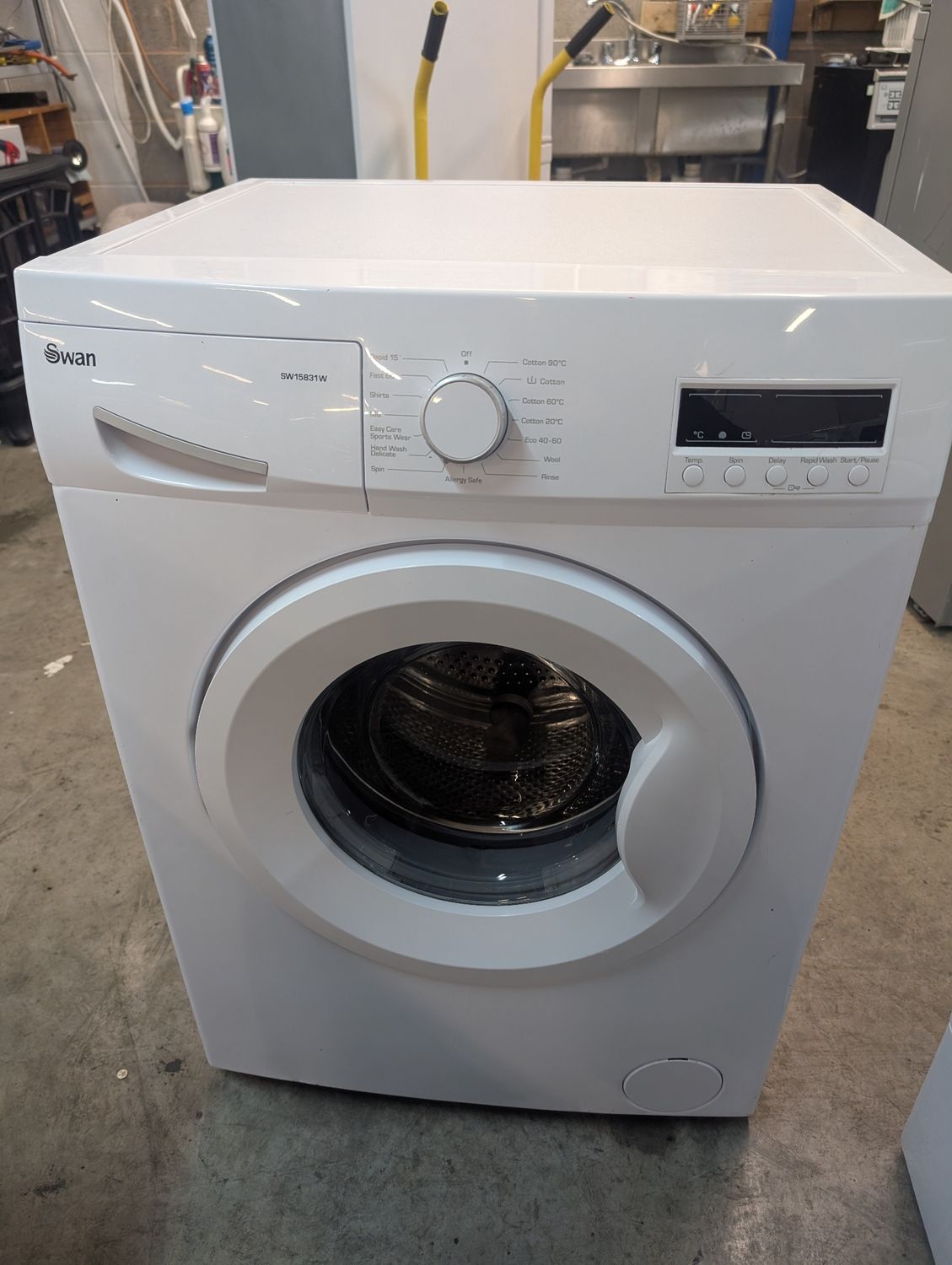Swan SW15831W 8kg 1200rpm Washing Machine White