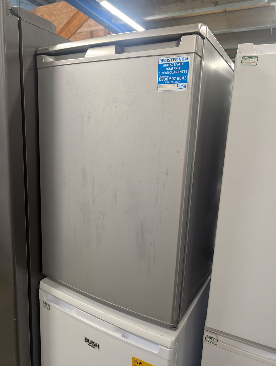 Beko LX5053S 54cm Under Counter Fridge Silver 