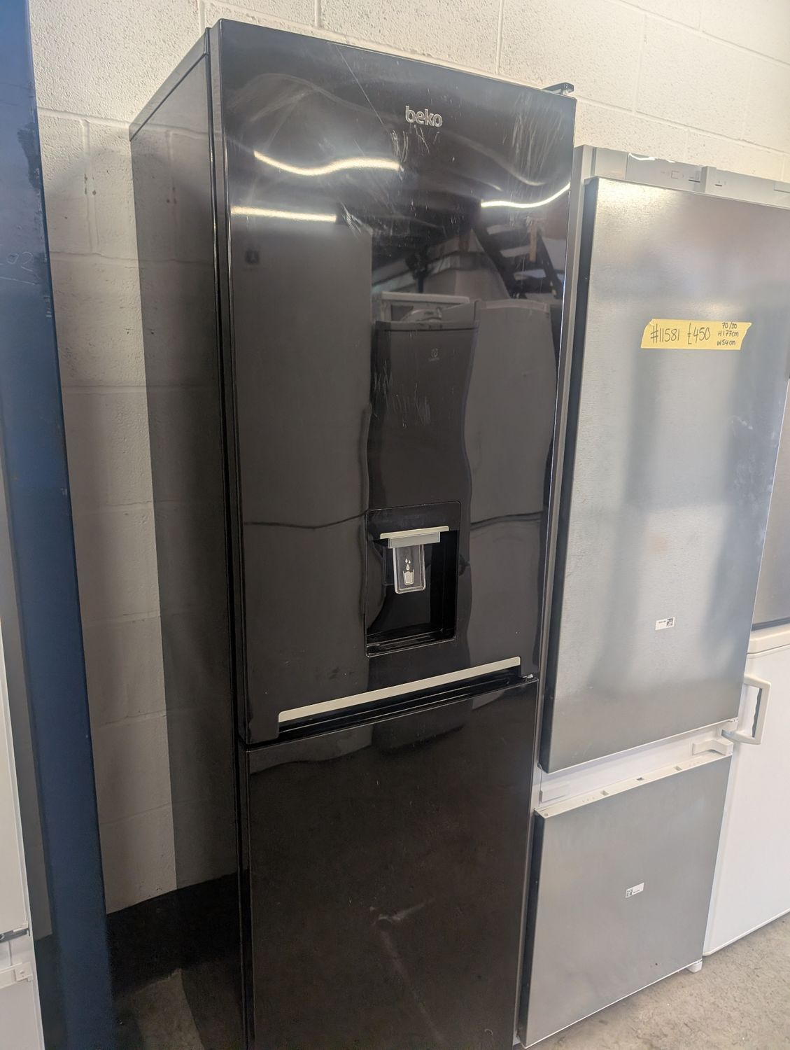 Beko CFG1582DB Fridge Freezer Black H182 x W55 x D60 Refurbished