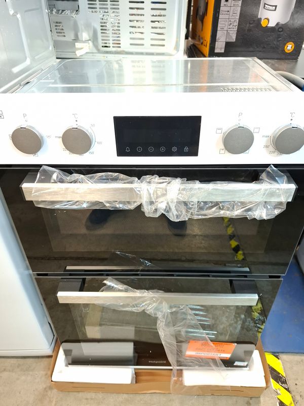 Hotpoint DIH10DW Built In Double Oven White New