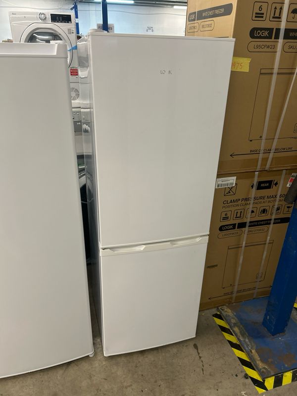 Logik L50BW23 Fridge Freezer H145cm W49cm White
