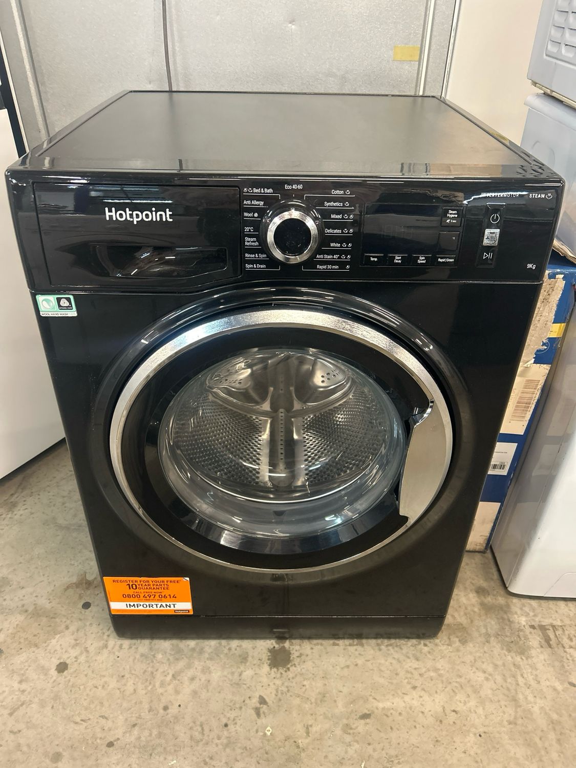 Hotpoint NM11945BCAUK 9kg 1400rpm Washing Machine Black