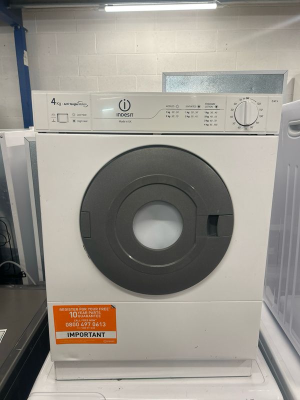 Indesit IS41V 4KG Compact Tumble Dryer White H67cm W49cm D45cm