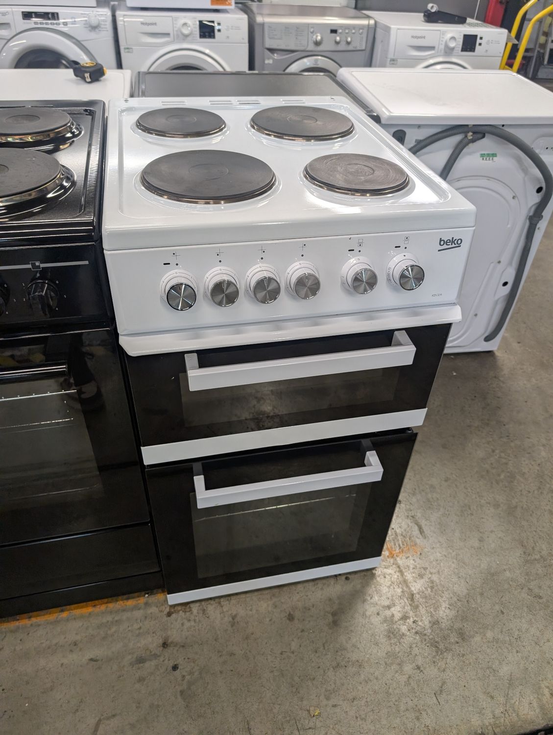 Beko KD532AW 50cm Electric cooker - Twin Cavity - White