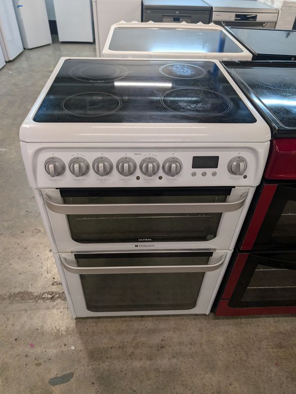 Hotpoint HUE61PS 60cm Electric cooker Double Oven White