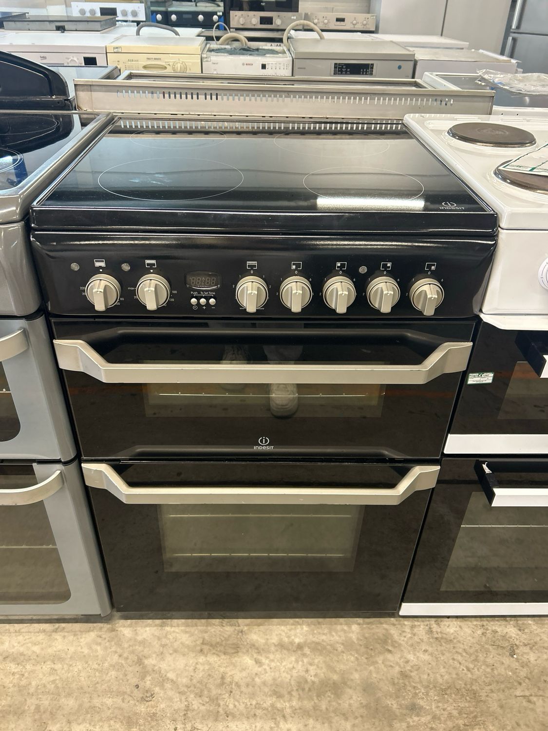 Indesit ID60C2 60cm Electric Cooker Double Oven Black