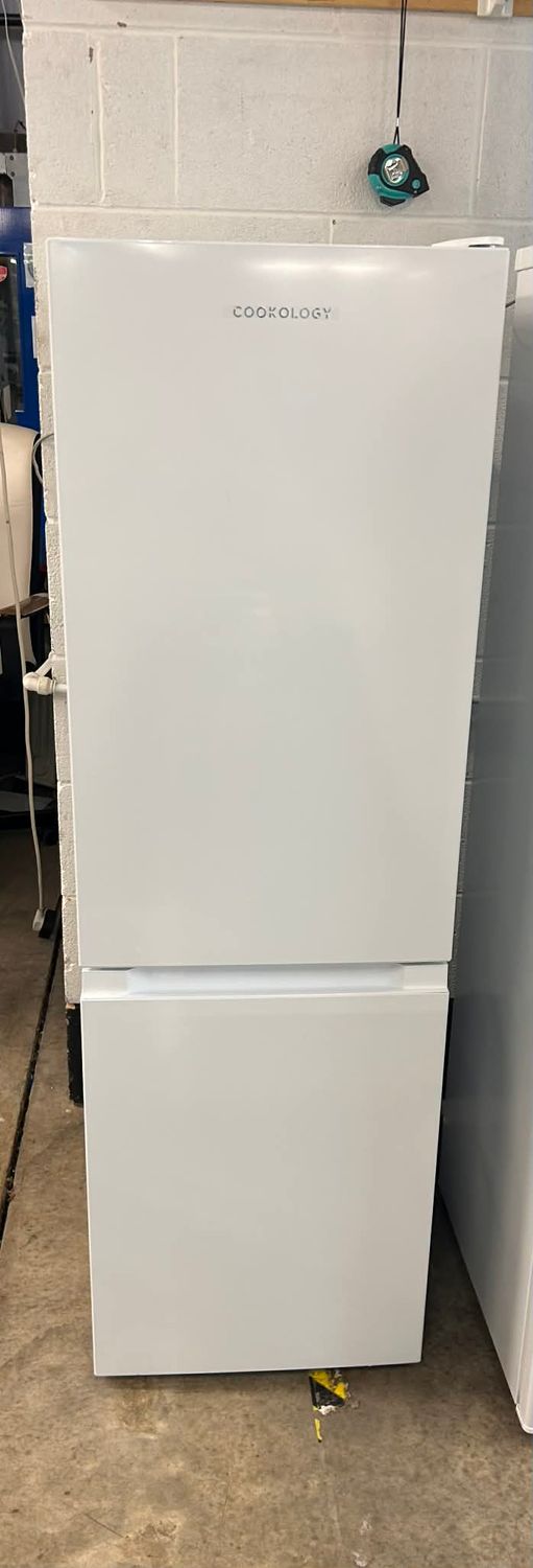 Cookology CFF174WH Fridge Freezer White H150cm W47cm D51cm