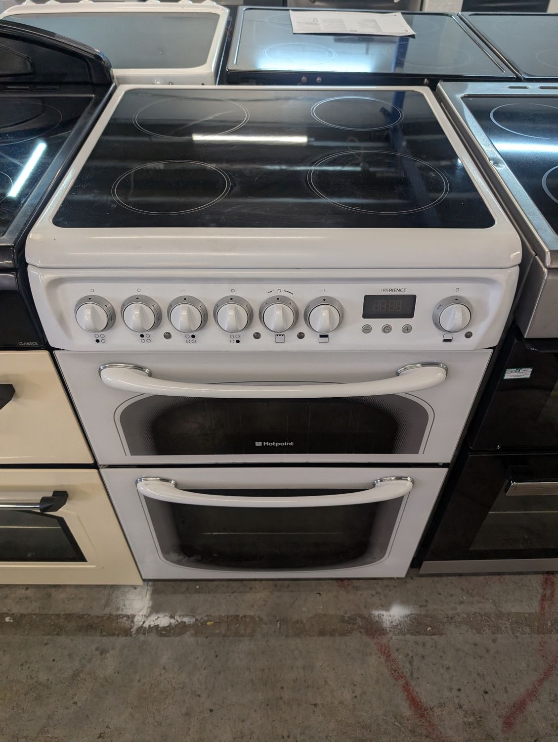 Hotpoint CUCINA 60HEP S 60cm Electric Cooker Double Oven Ceramic Hob White