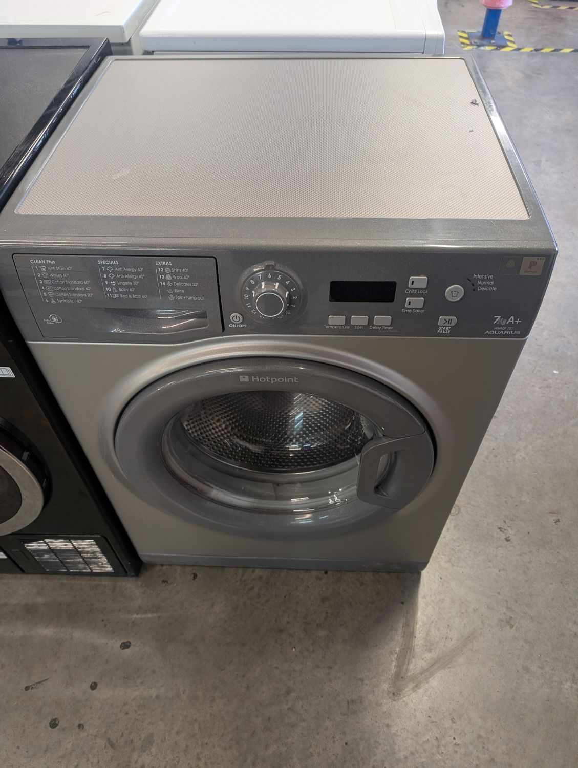 Hotpoint WMAQF721G UK 7kg 1200rpm Washing Machine Grey