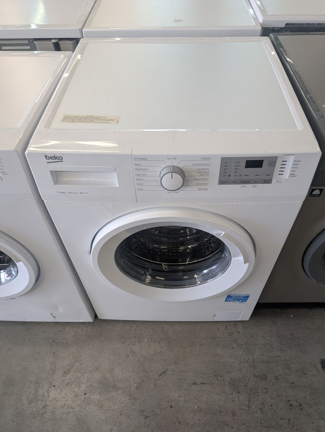 Beko WTG1041B2W 10kg 1400rpm Washing Machine White