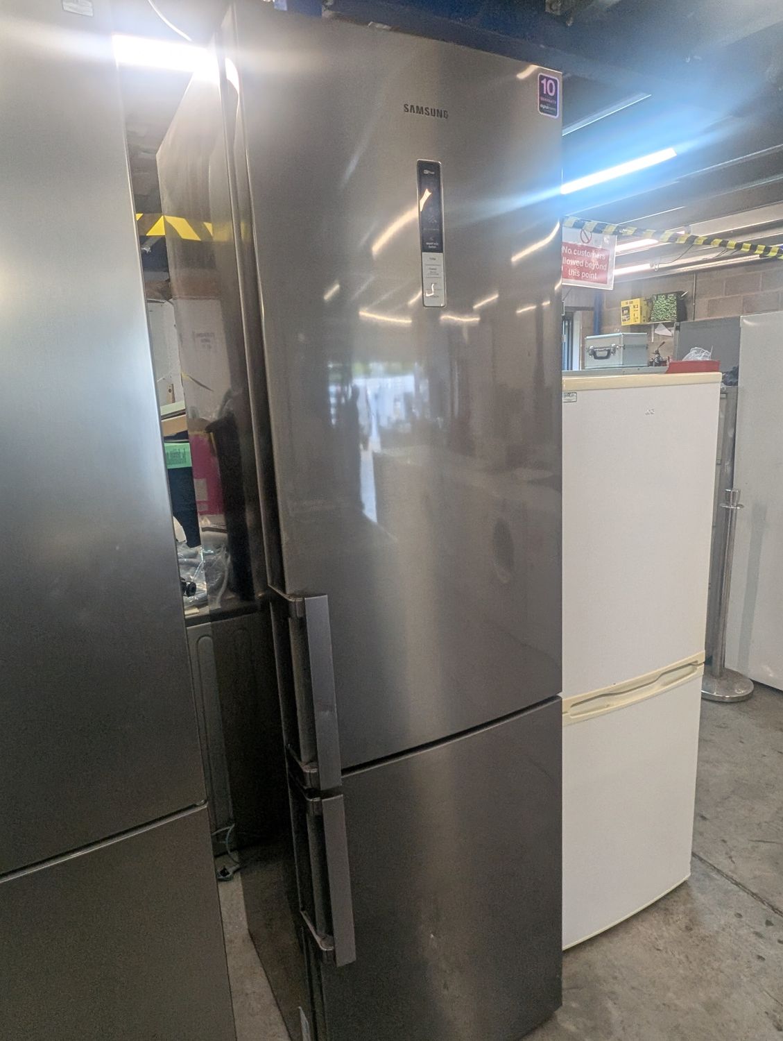Samsung RL6OGZEIH Fridge Freezer Silver W59cm H200cm