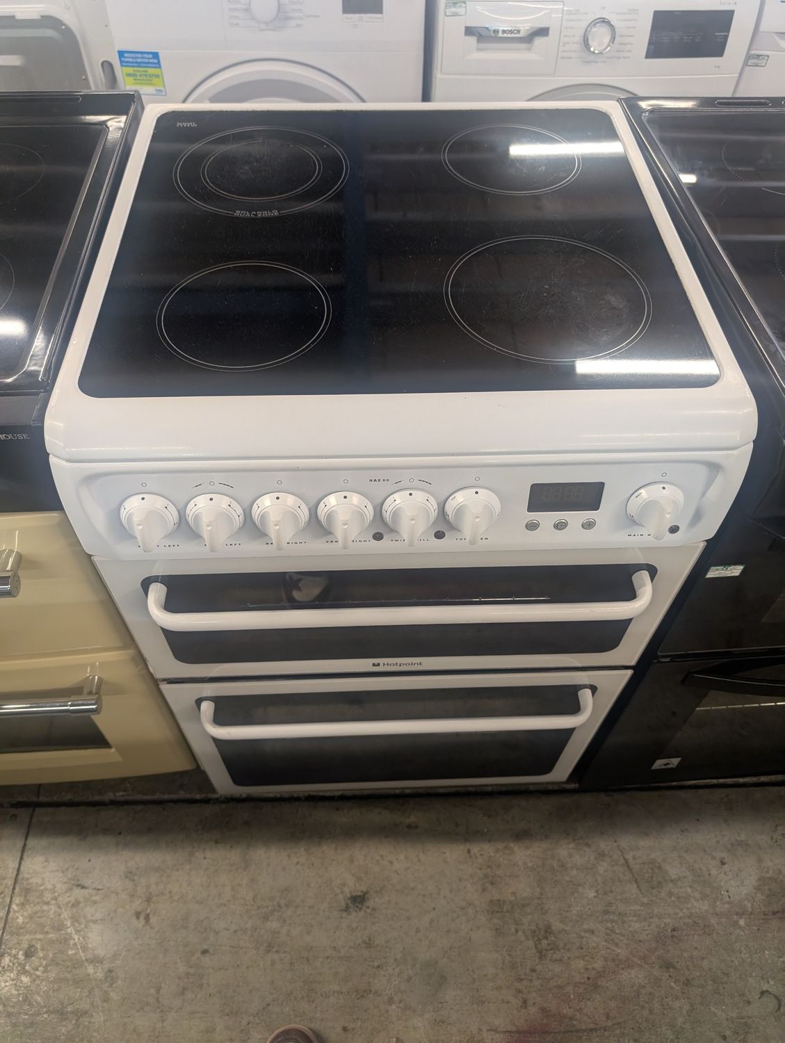 Hotpoint HAE60P S 60cm Electric Cooker Double Oven Ceramic Hob White