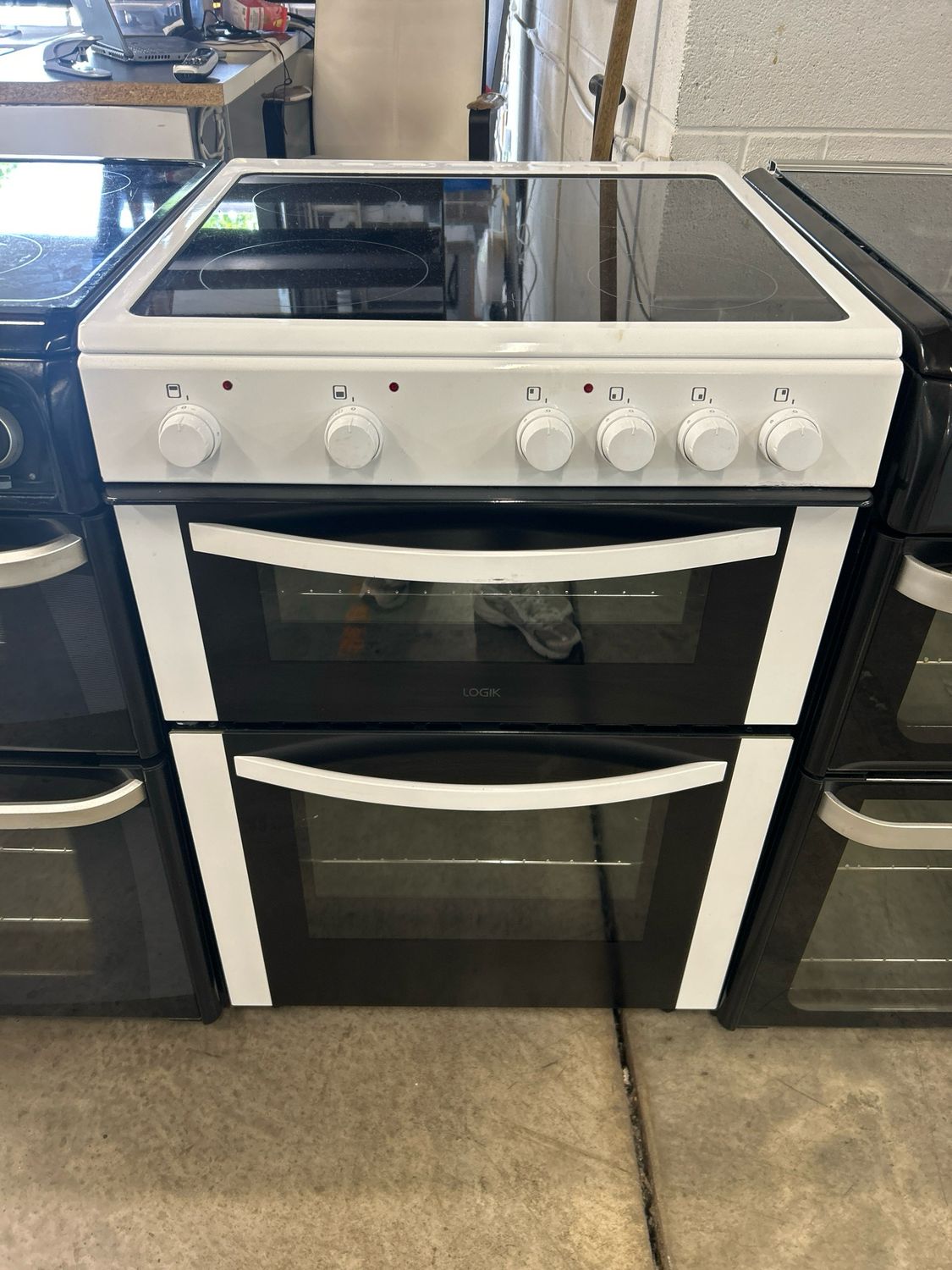 Logic LFTC60W16 60cm Electric Cooker Twin Cavity White