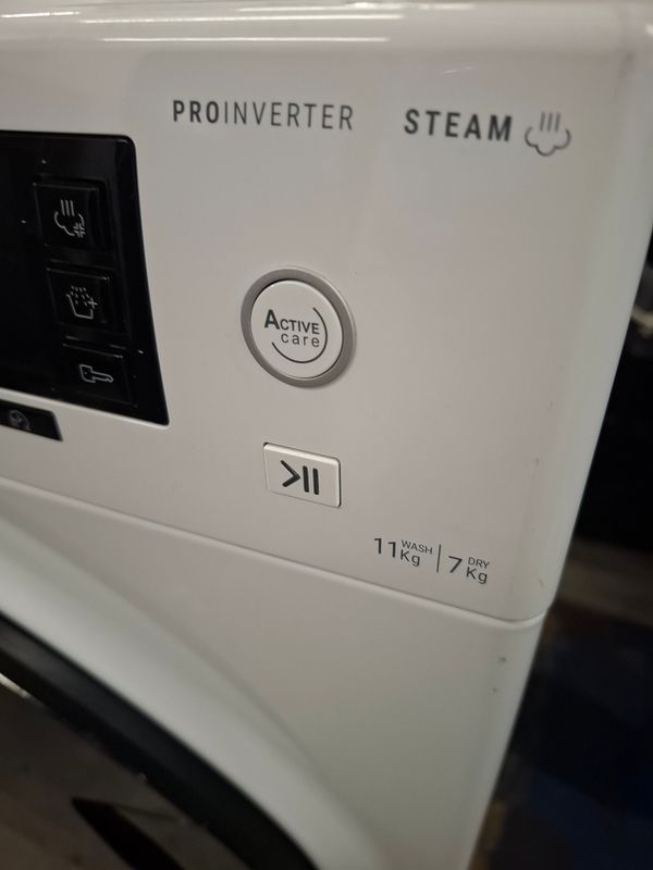 Hotpoint NDB11635WUK 11Kg / 8kg Washer Dryer White