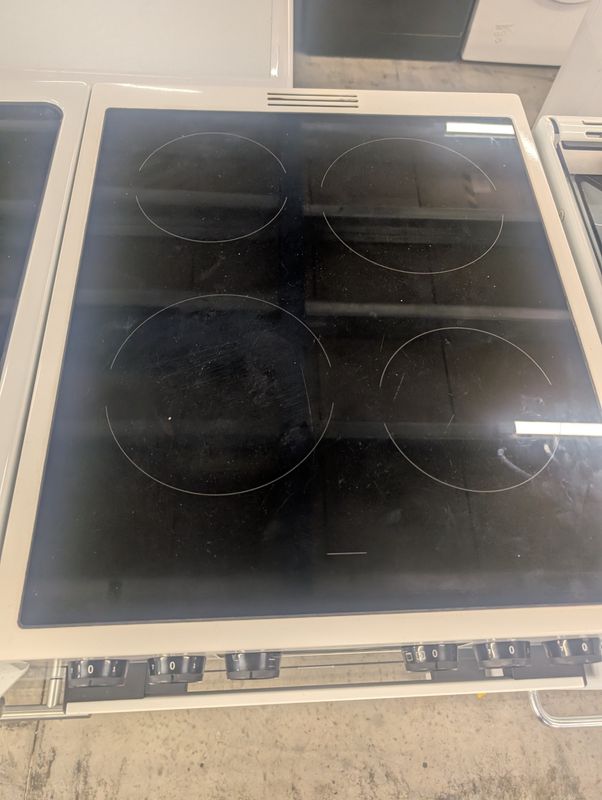Hisense HDCEC5C10W 50cm Electric Cooker with Ceramic Hob - White 