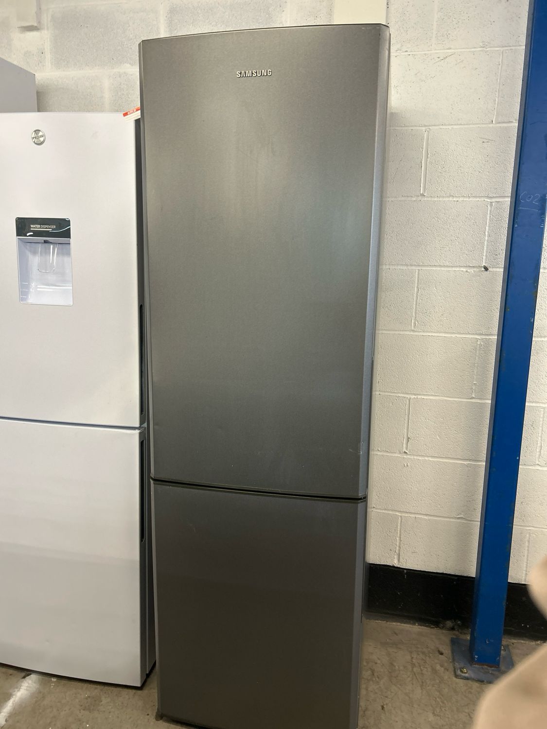 Samsung RL40SCTB Fridge Freezer Grey W60cm H188cm D63cm