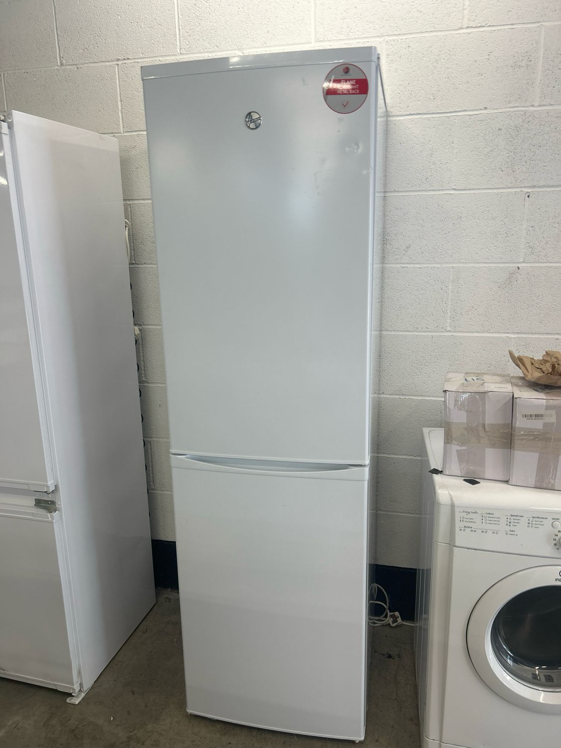 Hoover HVBF5182WK Fridge Freezer White H185cm W55cm D58cm